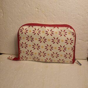 Temptations Old World Reusable Insulated Bag